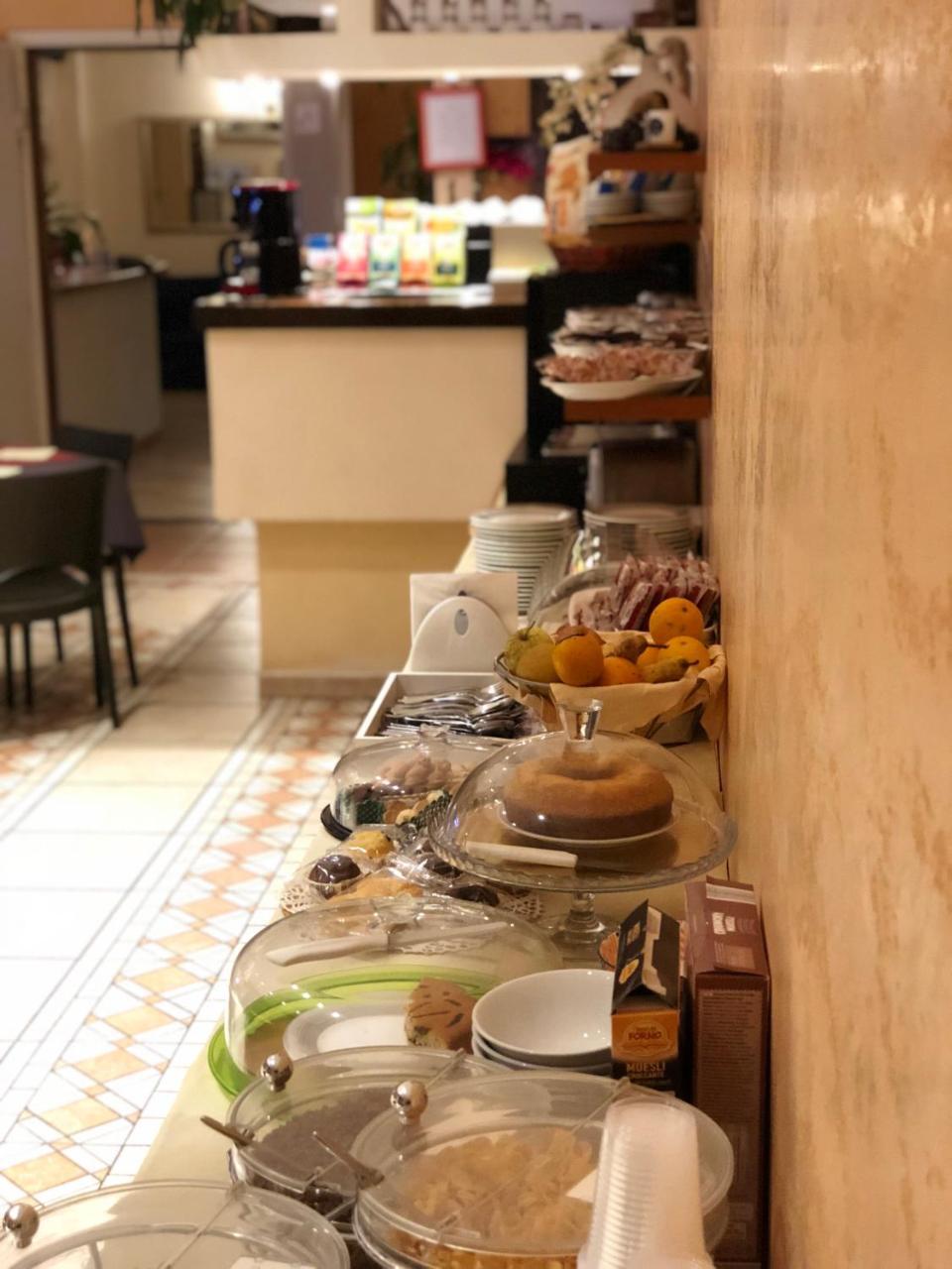 Hotel Serena Rieti Extérieur photo