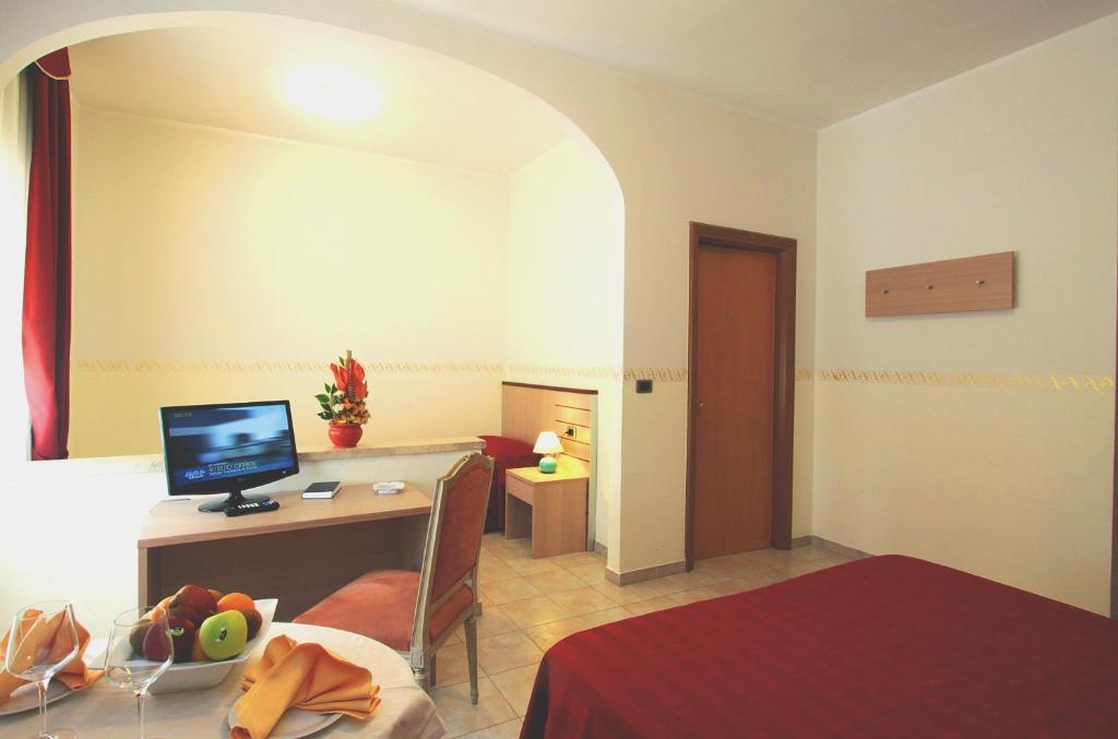 Hotel Serena Rieti Chambre photo